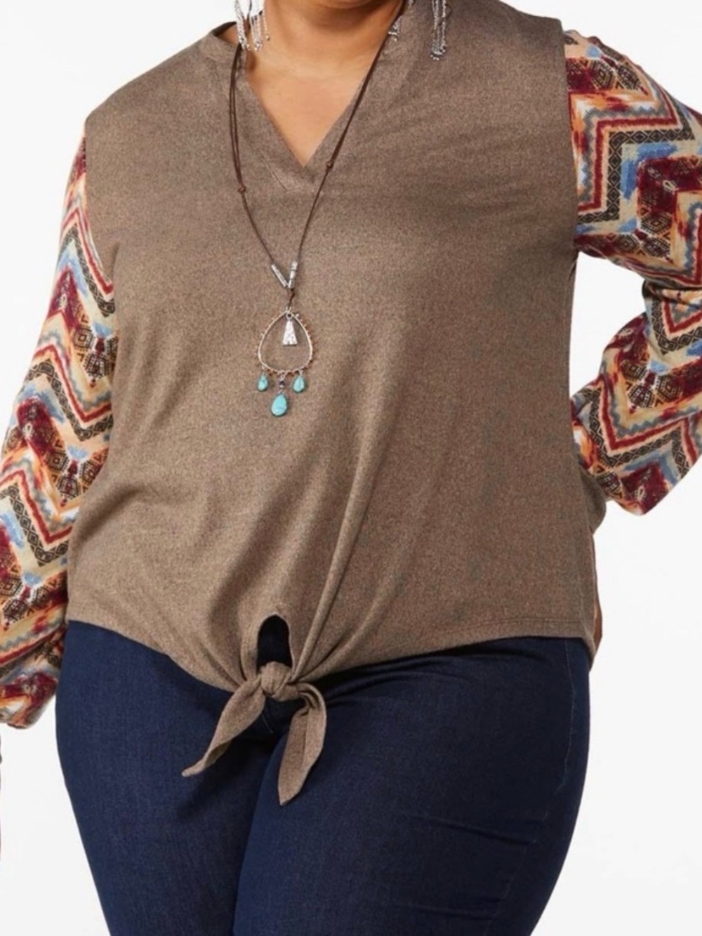 Cato Aztec Print Sleeve Top
Size 14/16